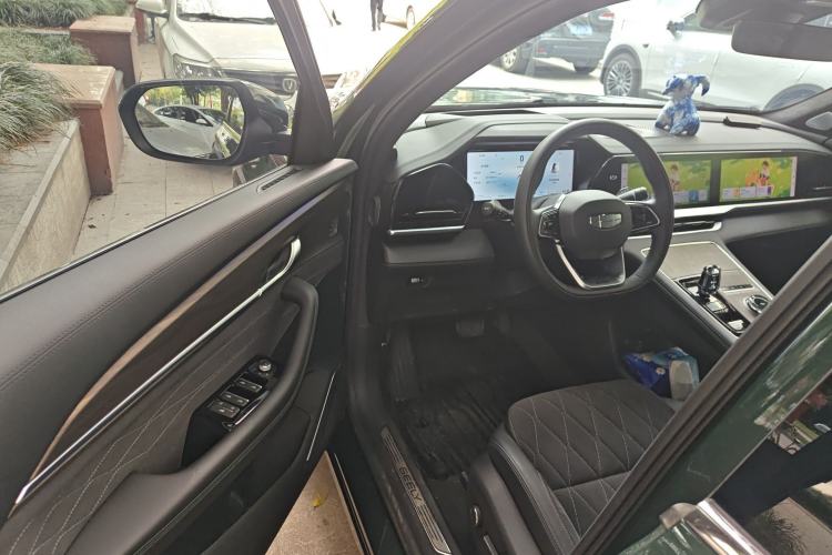 Used Geely Auto Monjaro L 2025 Dongfang Yao 2.0TD Automatic Jinzhao Edition Driver Seat