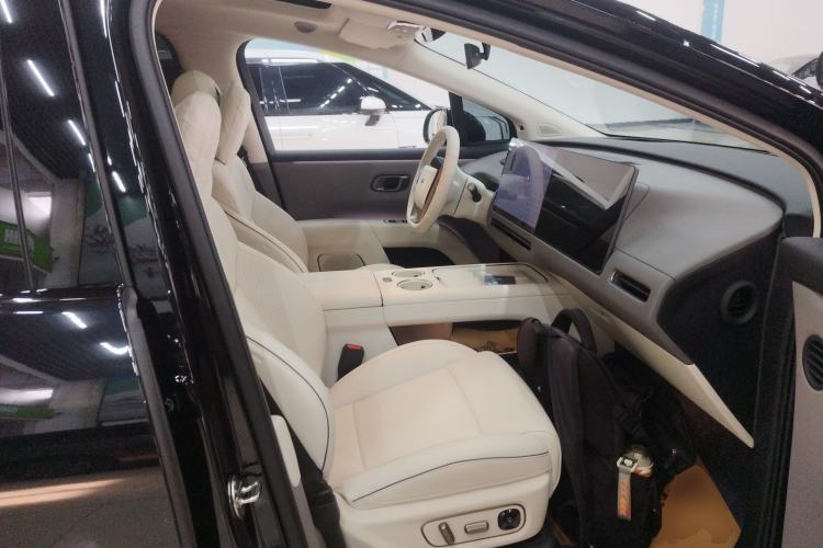 Used Li Auto Li Auto i8 2025 Model Standard Version