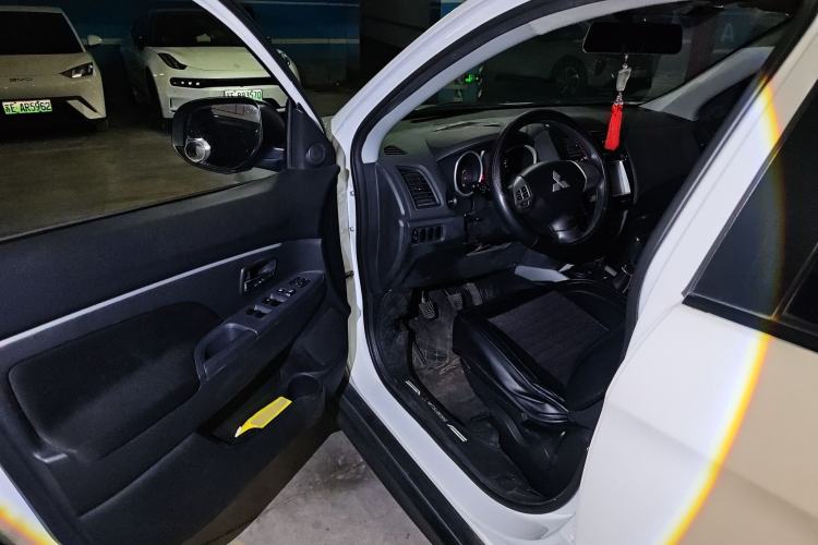 Used Mitsubishi ASX 2013 1.6L Manual Two-Wheel Drive Standard Edition