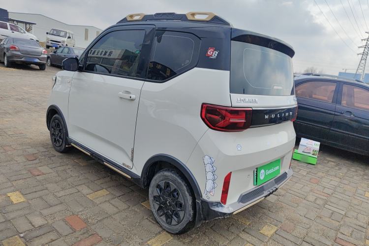 Used Wuling Hongguang MINIEV 2022 GAMEBOY 200km Play Edition with Lithium Iron Phosphate
