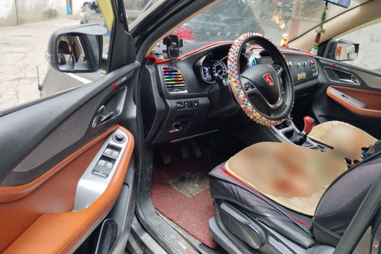 Used Baojun 560 2015 1.8L Manual Elite Edition
