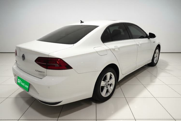 Used Volkswagen Lamando 2019 230TSI DSG Fashion Edition China VI
