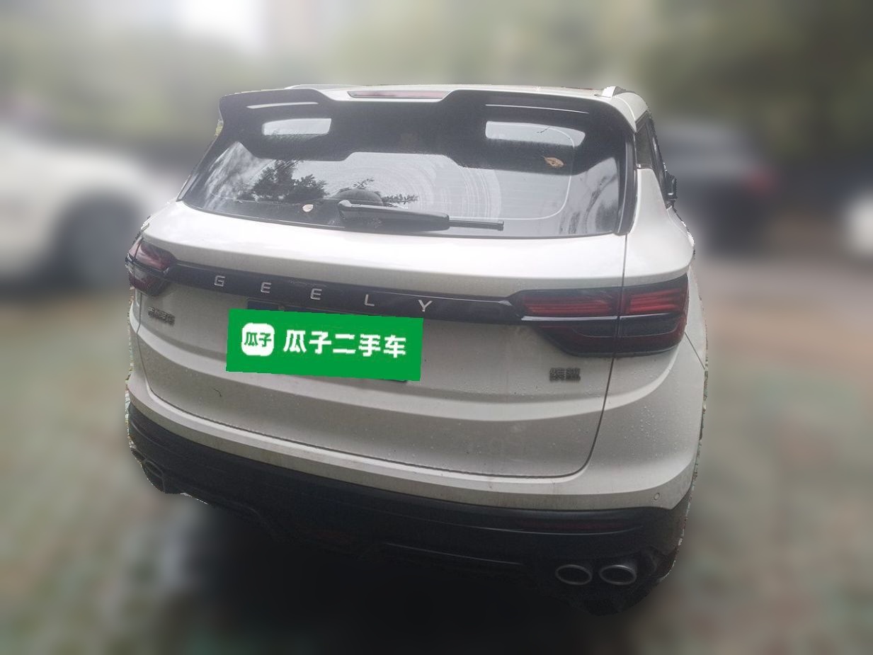 Geely Auto Coolray 2023 1.4T Manual Gold Edition — снимка 5