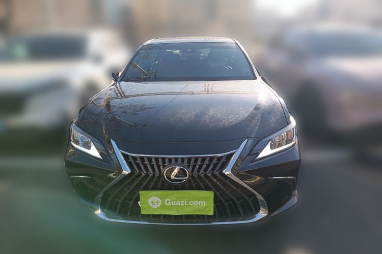 Used Lexus ES 2024 200 Premium Edition Front