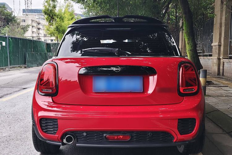 Used MINI MINI 2018 1.5T COOPER Racing Driver