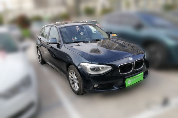 Used BMW 1 Series 2012 118i Leading Model Front Right 45 Deg