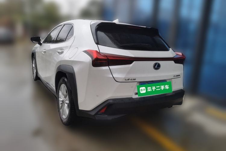 Used Lexus UX 2020 260h Explore-Cool Edition

