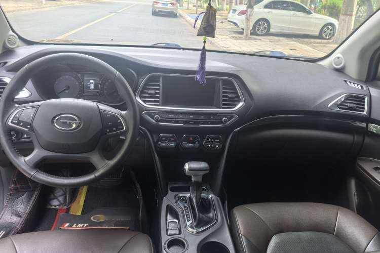 Used GAC Trumpchi GS4 2017 235T Automatic Two-Wheel Drive Luxury Smart Connectivity Version