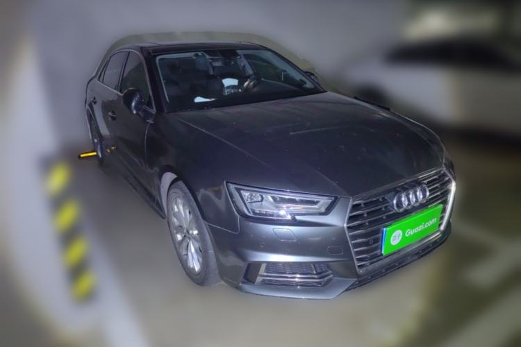 Used Audi A4L 2019 40 TFSI Ambition China VI
