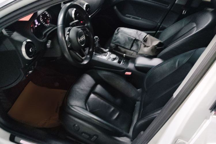 Used Audi A3 2019 Sportback 35 TFSI Fashion Edition China VI Emission Standard
