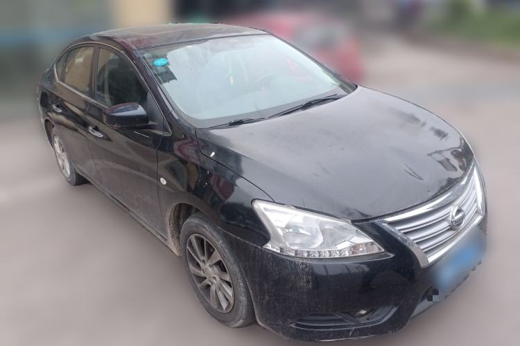 Used Nissan Sylphy 2014 1.6XV CVT Deluxe Edition Front Right 45 Deg