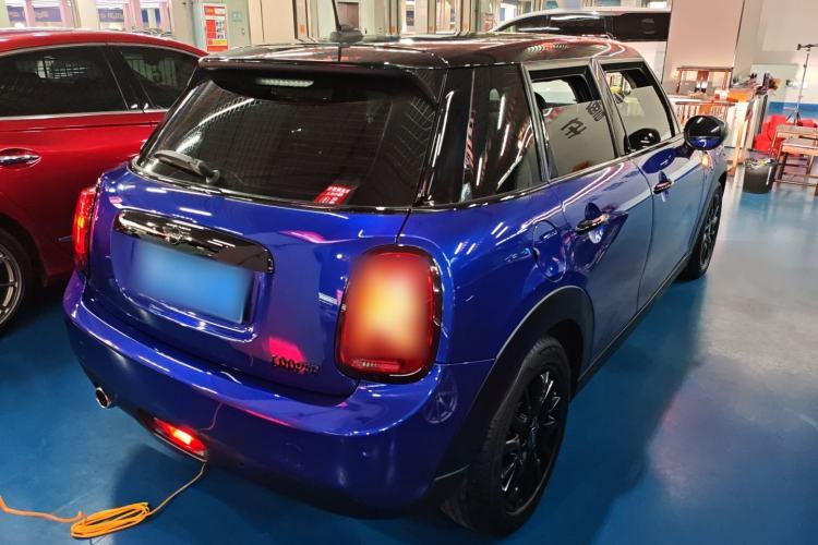 Used MINI MINI 2019 1.5T COOPER Classic Edition Five-Door Version
