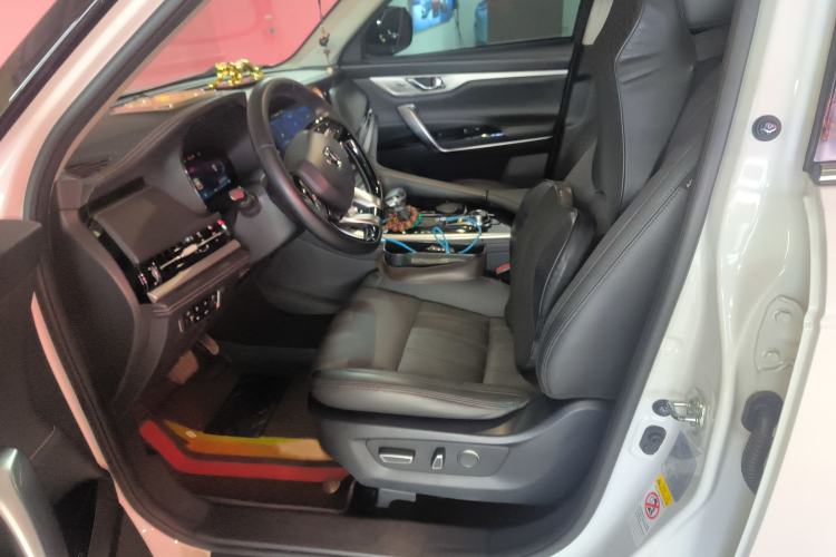 Used CHANGAN CS95 2019 2.0T Two-Wheel-Drive Luxury Version
