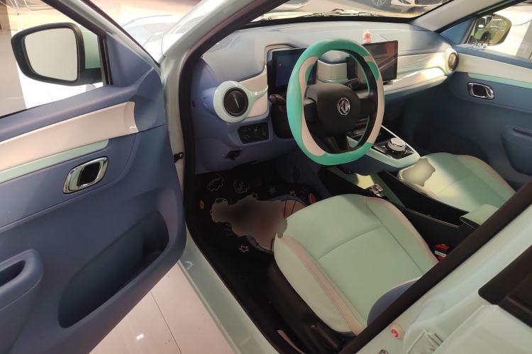 Used Dongfeng NAMMI BOX 2022 Revised Light Wind Edition 201 km Standard Version Driver Seat