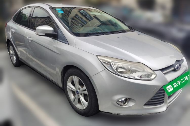 Used Ford Focus 2012 Sedan 1.6L Automatic Fashion Edition