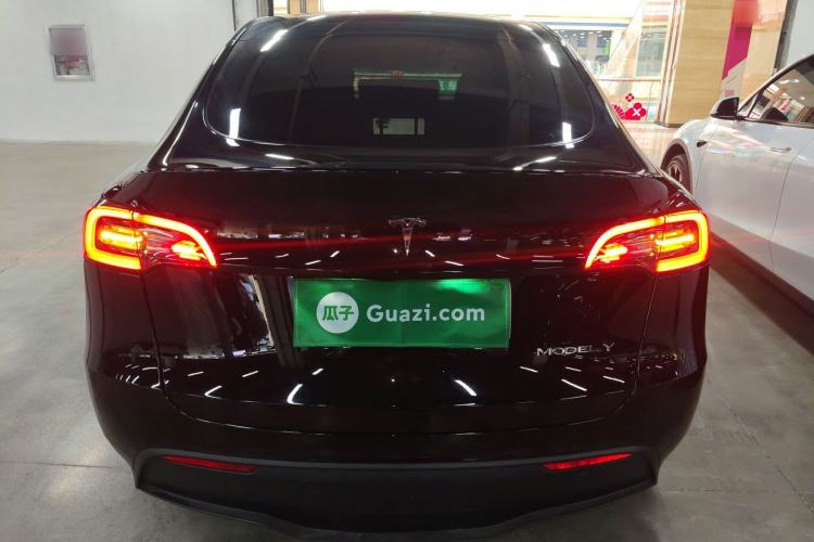 Used Tesla Model Y 2022 Rear-Wheel-Drive Version

