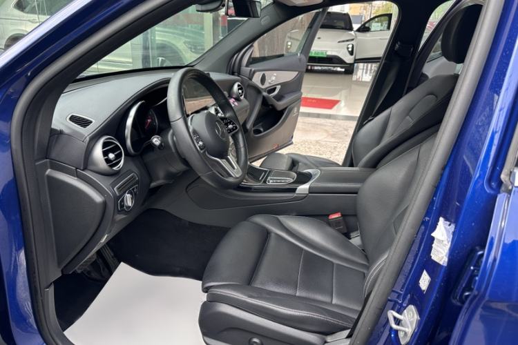 Used Mercedes-Benz GLC 2020 GLC 260 L 4MATIC Dynamic Model