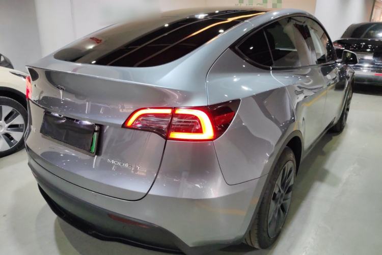 Used Tesla Model Y 2024 Rear-Wheel-Drive Version