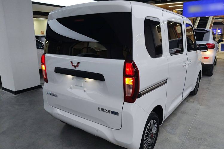 Used Wuling Zhiguang New Energy 2025 Standard Model