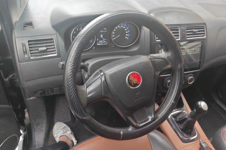 Used FORTHING Joyear X5 2015 1.6L Manual Luxury Model
