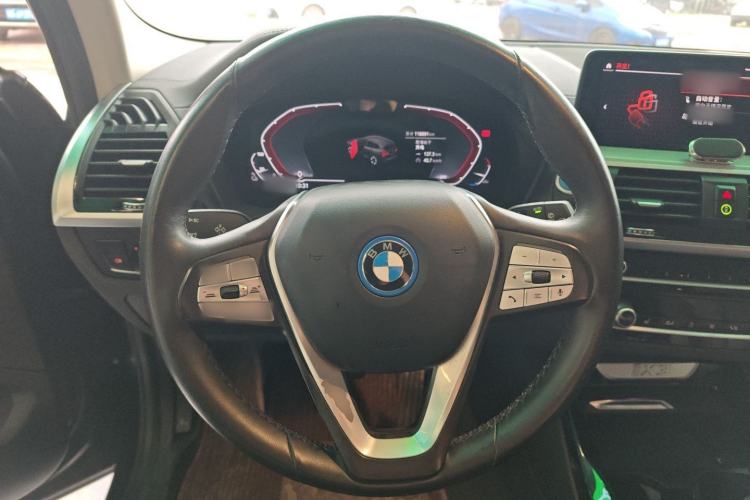Used BMW iX3 2021 Updated Leading Type Steering Wheel