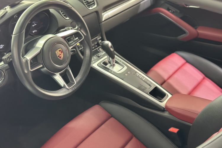 Used Porsche 718 2020 Cayman 2.0T Steering Wheel