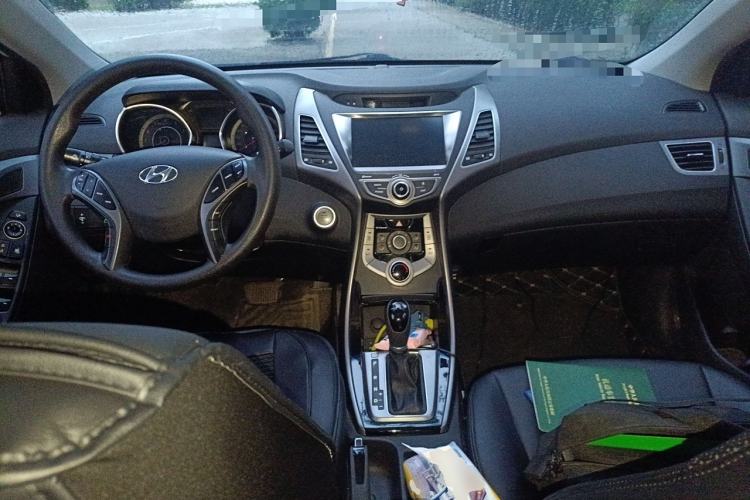 Used Hyundai Elantra (5th Generation / Langdong) 2016 1.6L Automatic Prestige Model
