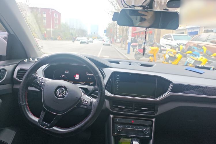 Used Volkswagen T-Cross 2019 280TSI DSG Luxury Edition Center Console