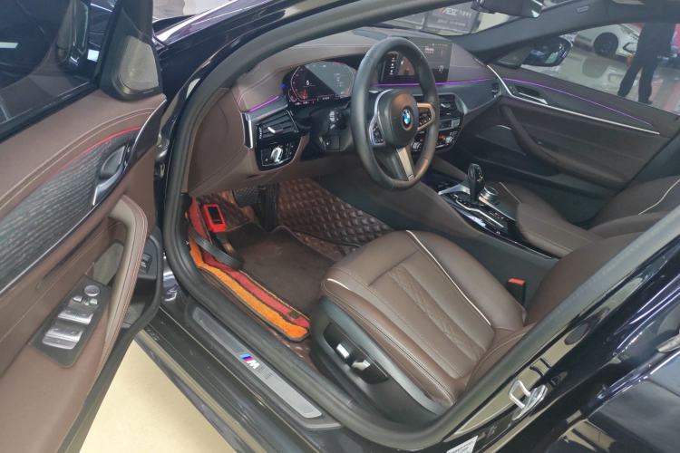 Used BMW 5 Series 2021 530Li Leading Model M Sport Package
