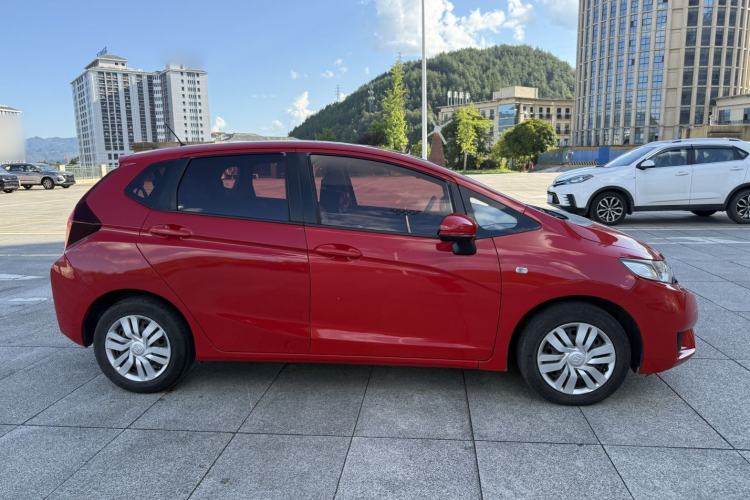 Used Honda Fit 2016 1.5L LXS CVT Comfort Sunroof Version