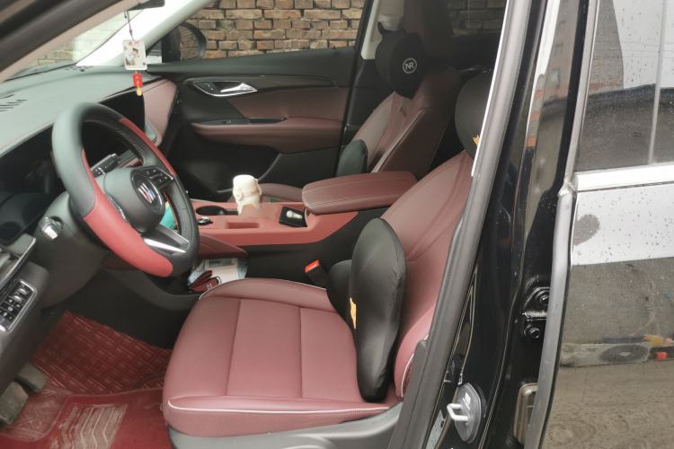 Used Buick Envision 2025 Encore Plus 28T Two-Wheel-Drive Platinum Edition