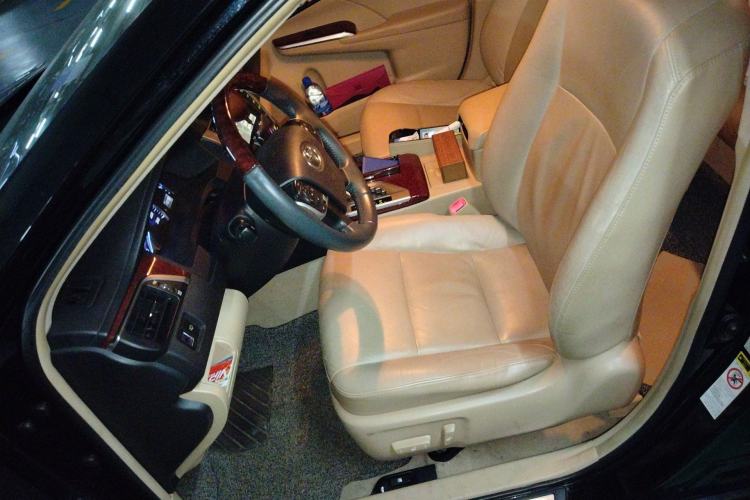 Used Toyota Camry 2012 2.5G Luxury Navigation Edition Left Front Seat