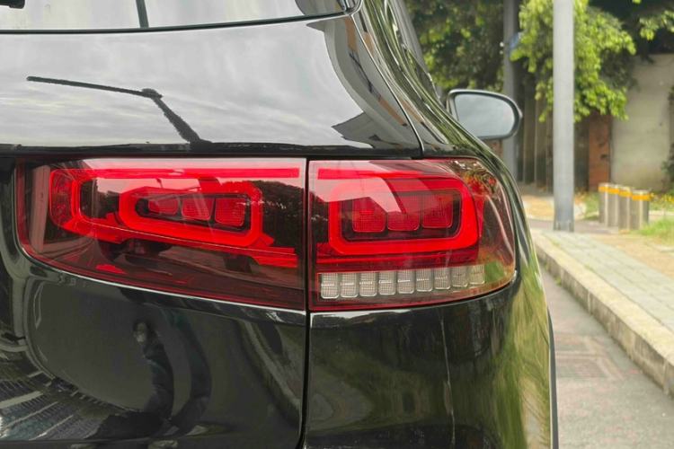 Used Mercedes-Benz GLB 2022 Second Facelift GLB 200 Dynamic Edition Exterior 2