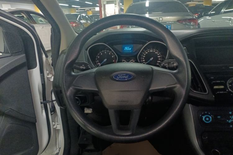 Used Ford Focus 2018 Hatchback Classic 1.6L Automatic Comfort Plus SmartDrive Edition