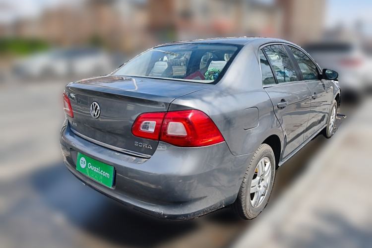 Used Volkswagen Bora 2011 1.6L Manual Fashion Edition
