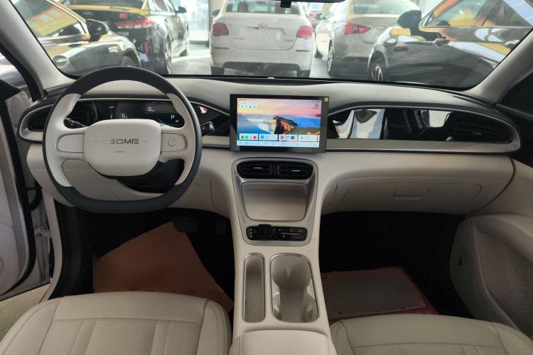 Used Geely Galaxy Geome 2026 Model 310km Youth Edition
