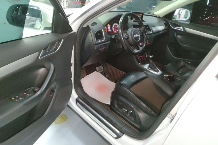 Used Audi Q3 2017 35 TFSI Fashion Model