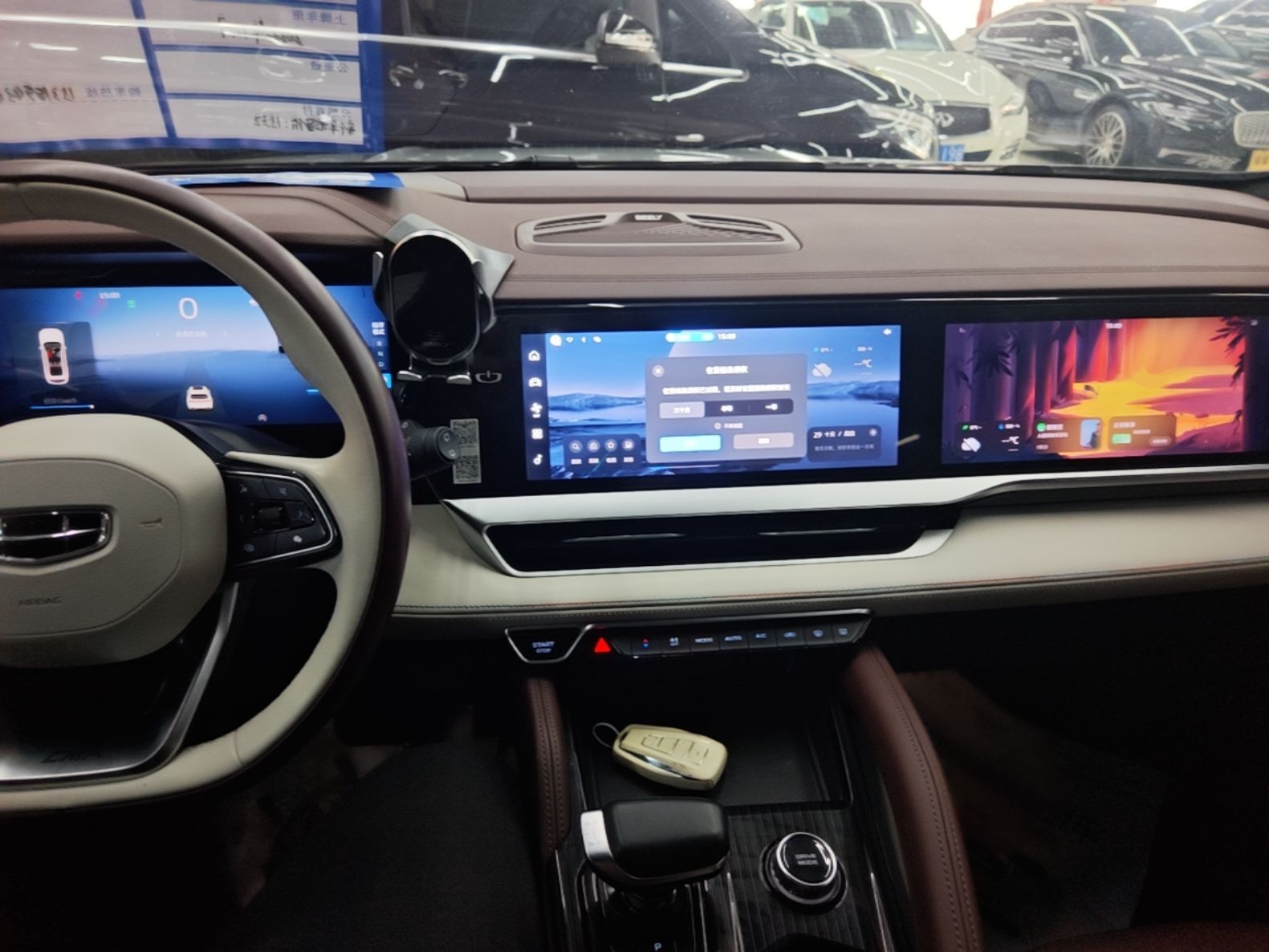 Geely Auto Monjaro L 2021 2.0TD DCT EVO Two-Wheel Drive Prestige Version — снимка 12
