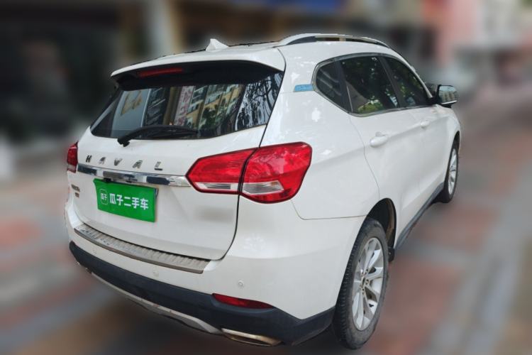Used Haval H2 2016 Red Label 1.5T Manual Two-Wheel Drive Urban Edition
