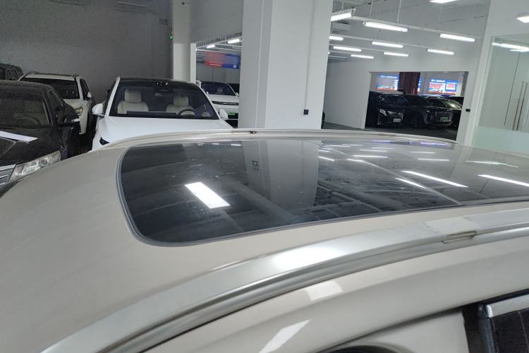 Used Volvo XC60 2023 B5 4x4 Smart Luxury Edition Roof