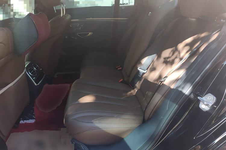 Used Mercedes-Benz S-Class 2019 S 350 L Executive Edition Left Rear Seat