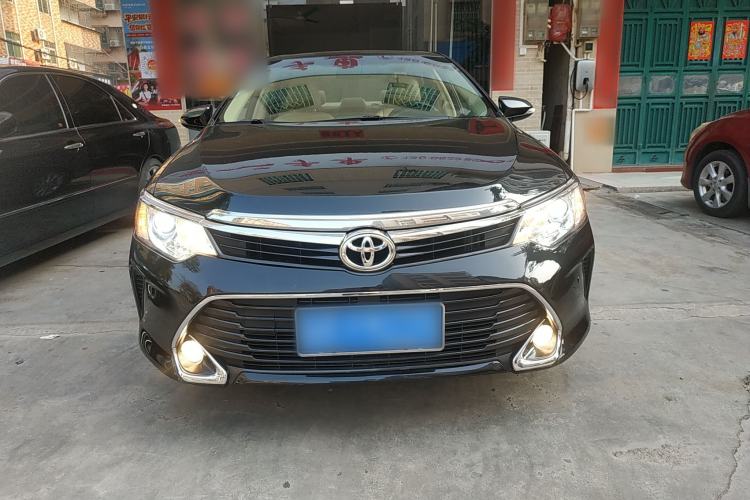 Used Toyota Camry 2016 2.0G 10th Anniversary Leading Edition