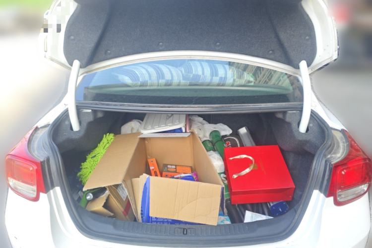 Used Chevrolet Malibu 2014 1.6T Automatic Comfort Edition Trunk