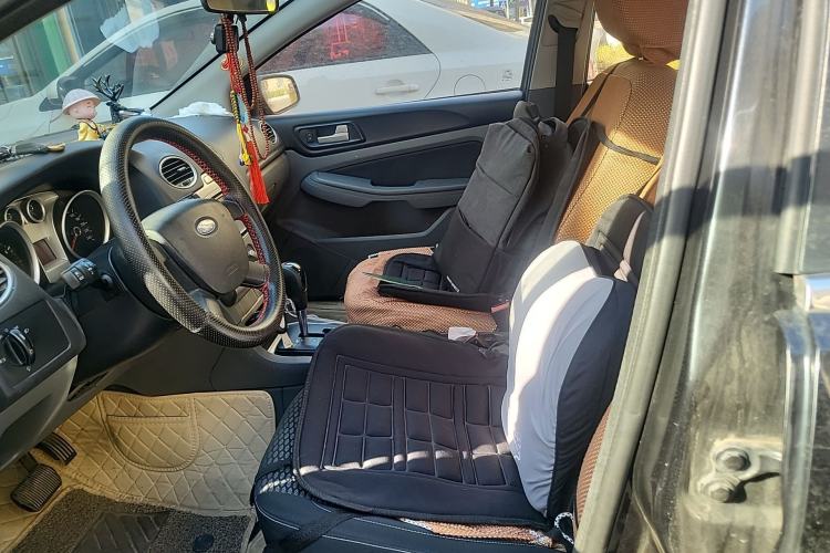 Used Ford Focus 2013 Hatchback Classic 1.8L Automatic Base Model