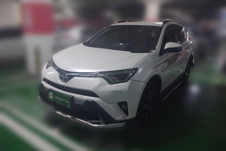Used Toyota RAV4 2016 2.0L CVT Two-Wheel Drive Fashion Edition China V Standard