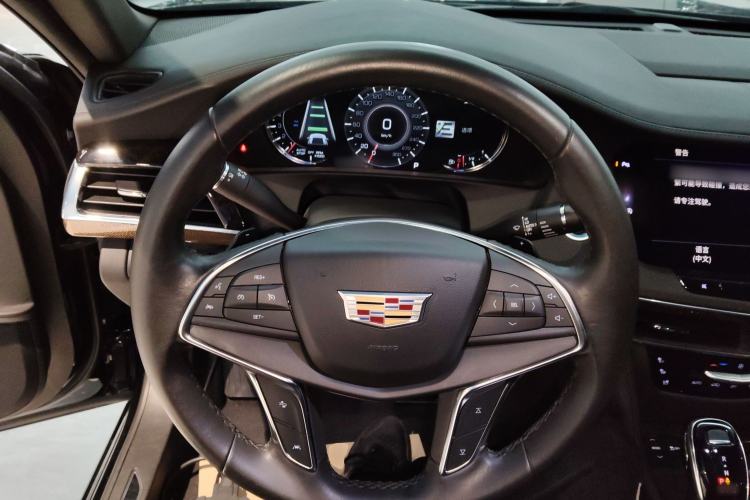 Used Cadillac CT6 2022 28T Luxury Edition Steering Wheel