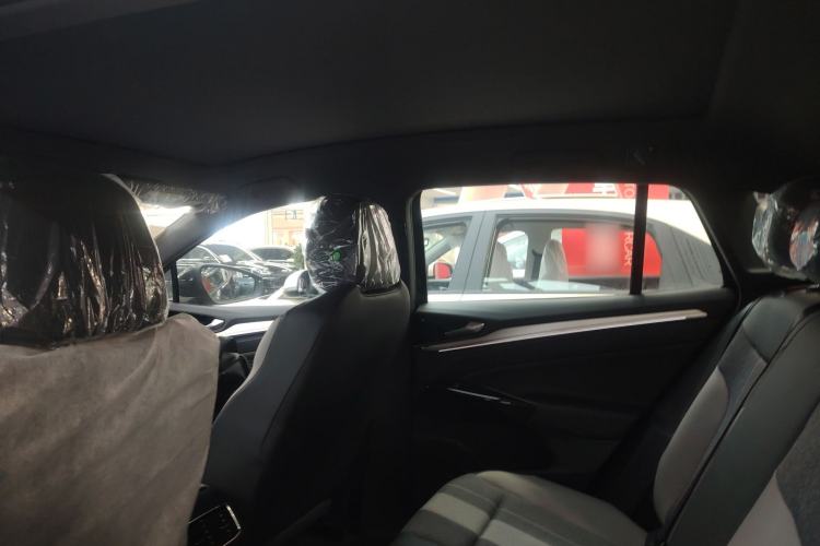 Used Volkswagen ID.4 CROZZ 2025 Pure Edition