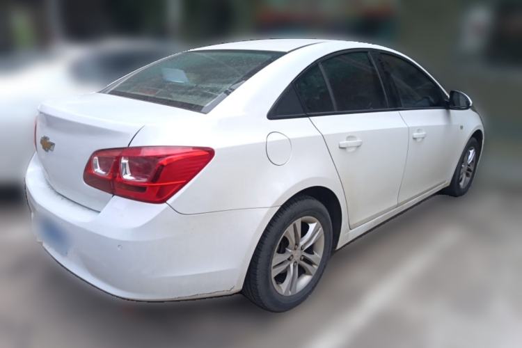 Used Chevrolet Cruze 2015 1.5L Classic SE AT Rear Right 45 Deg