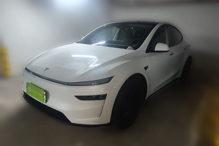 Used Tesla Model Y 2025 Rear-Wheel-Drive Version