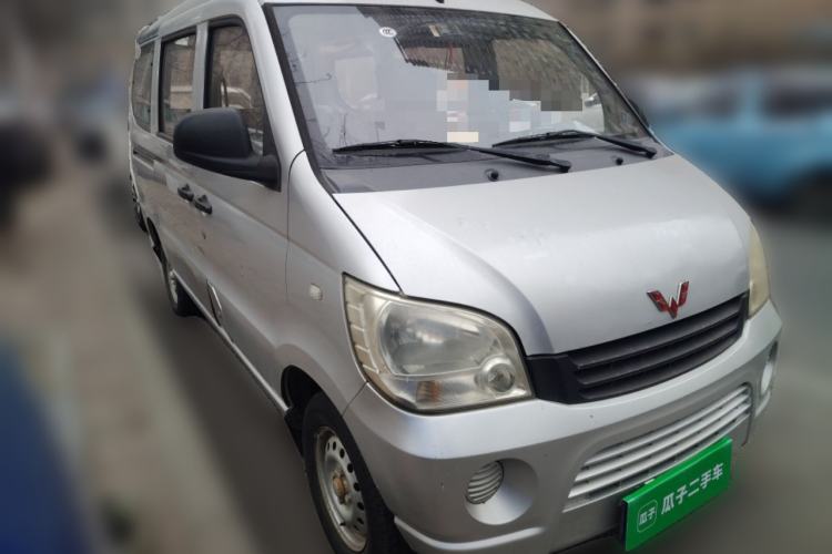 Used Wuling Zhiguang 2010 1.0L New Version Practical Short-Body L2Y